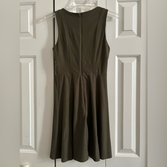 Olive Green Sleeveless Dress with Zipper Back - Picture 3 of 3